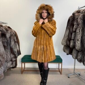 real weasel fur. gold color, excellent condition, high fur quality