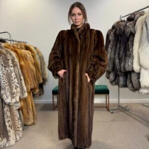 Real Mink Fur Coat, Natural brown color, Excellent Condition